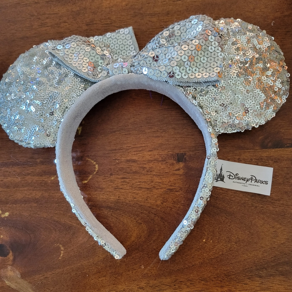 Disney Minnie Mouse silver sequin ears